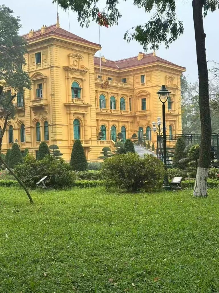 Doing Business in Vietnam picture 1